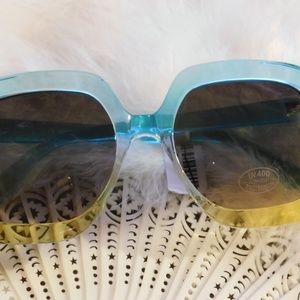 Free People Accessories - Free People Gradient Real Deal Oversized Sunglass Free People Accessories - Free People Gradient Real Deal Oversized Sunglass